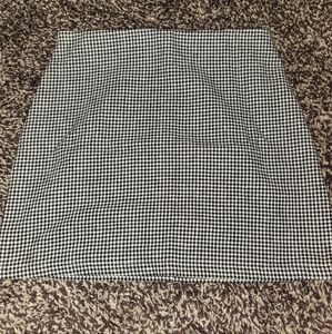 Chic Houndstooth Skirt